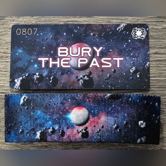 ZOX "BURY THE PAST" #807/1000 RARE MED DIAMOND STITCH Planetary Set WRISTBAND - Picture 9 of 11